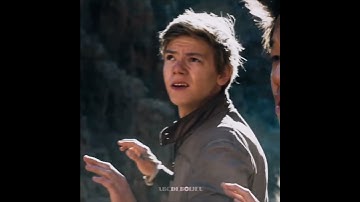 ⟦ NEWT | THE MAZE RUNNER TRILOGY ⟧ i love him as long as i can.