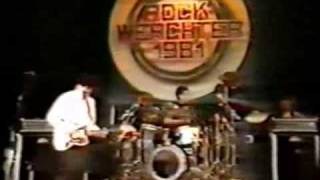 The Cure - A Forest (live)