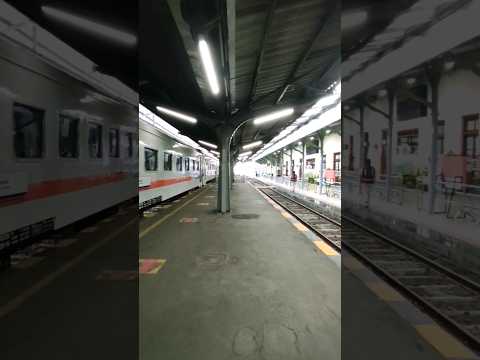 Announcer Cantik Stasiun Kereta Api || Tasya Nurmalia