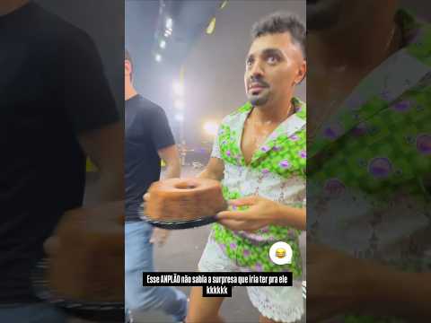 Junim Anão vai receber uma surpresa no bolo do Tirullipa b