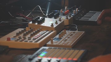 Hologram electronics - Microcosm microfreak - arturia/ op1 - teenage engineering/. Ambient Live set