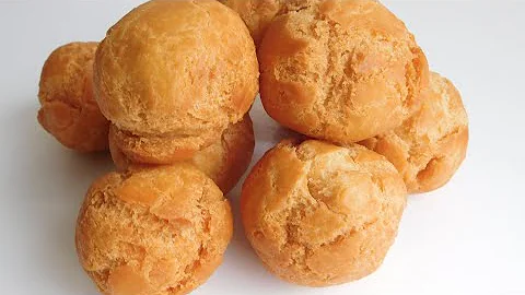 Just 4 INGREDIENTS  /Cameroonian Gateau / Nigerian Buns /4 ingredient buns or gateau