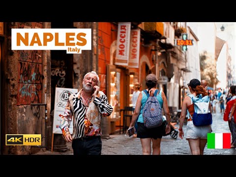 Naples, إيطاليا | جولة مشي 4K | 13 نوفمبر 2022