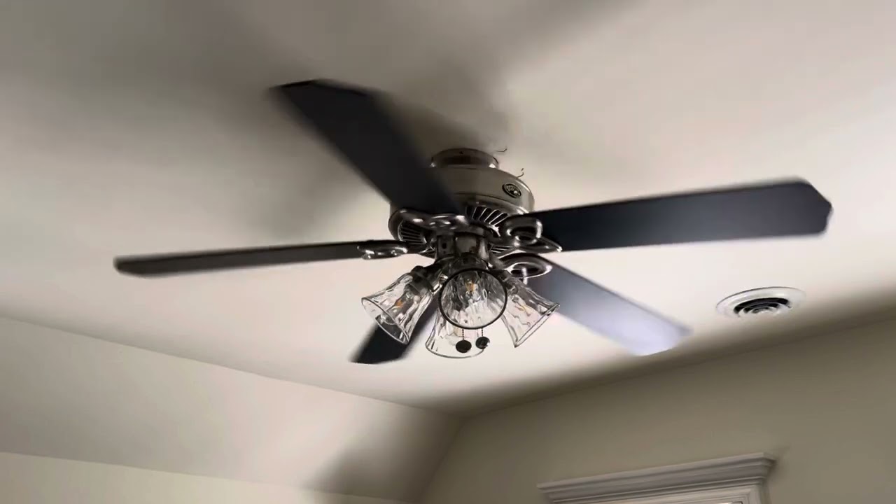 52” Hampton Bay Huntington iii ceiling fan