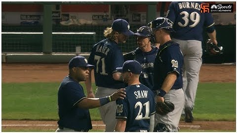 Giants fans greet Brewers reliever Josh Hader with boos