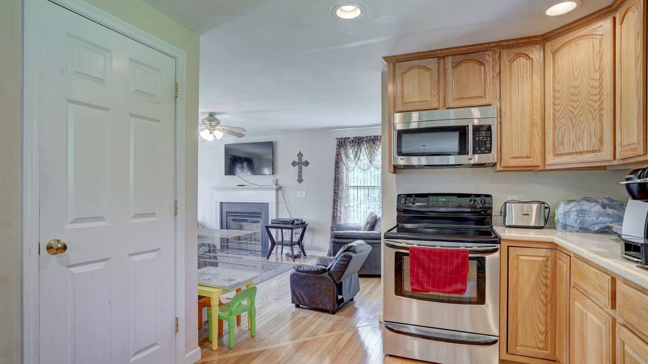 148 Island Pond Road Derry, NH 03038 - Single Family - Real Estate - For Sale