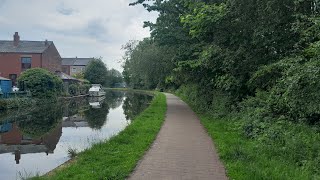 WALK ABOUT TOWN: A Walk Along The Bridgewater Canal Leigh