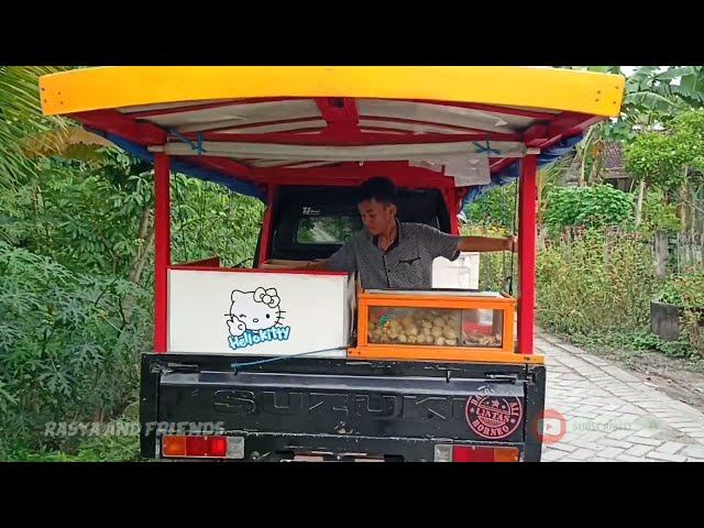 Odong-odong Tahu Bulat || Tahu Bulat Digoreng di Mobil Limaratusan Hallo || Indonesia Street Food class=