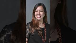Portrait Headshot with Print and QR mp4