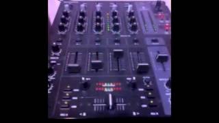 Gradiente System One tocando Kraftwerk (The Man Machine) em k7