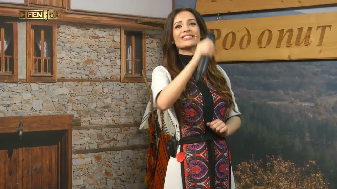 Невена Момнева - Сая сам вечер сама-саминка // Гласът на Родопите - 09.03.2025