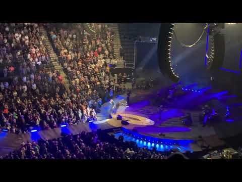 New Blake Shelton Song “Come Back As A Country Boy” live in Detroit.
