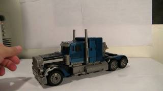 Transformers Leader Class Nightwatch Optimus Prime