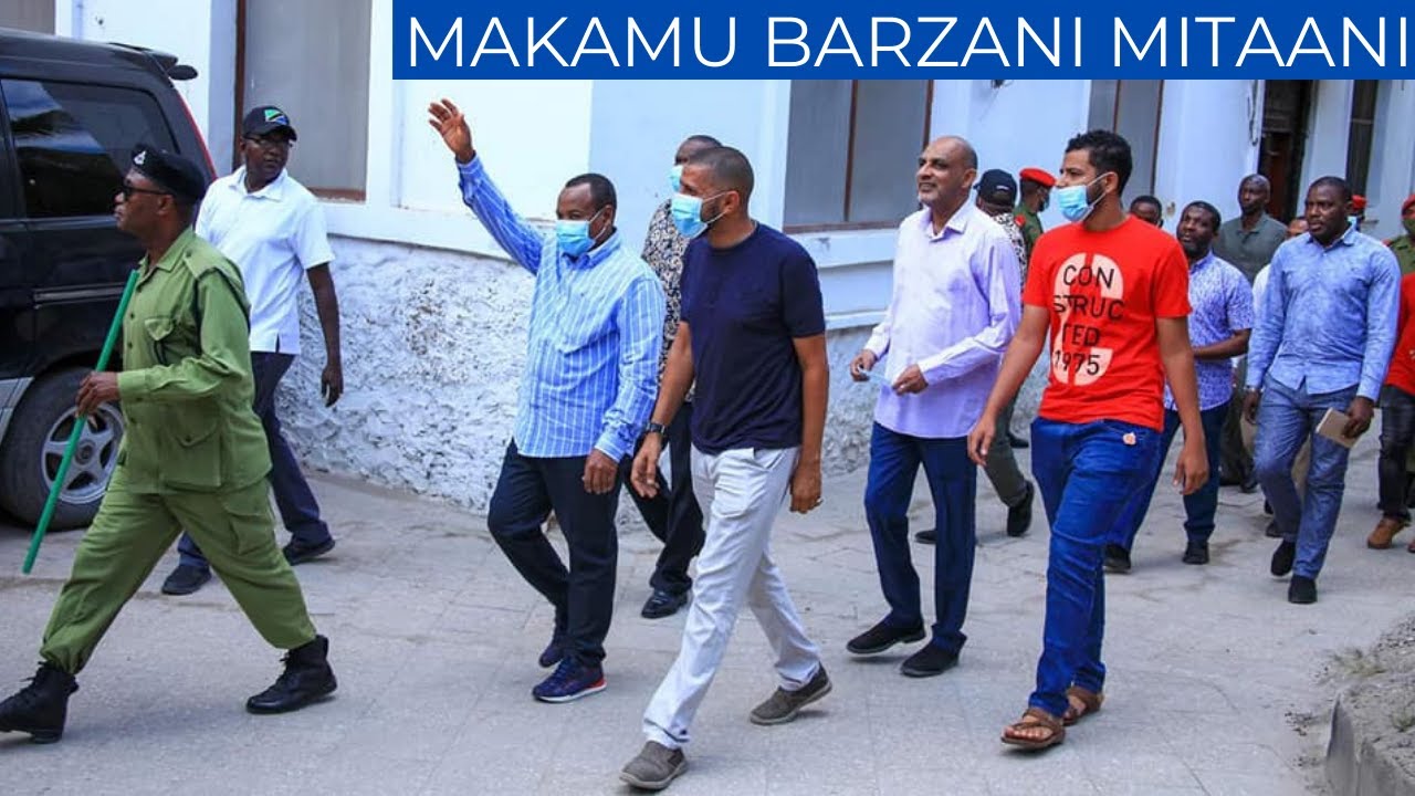 MAKAMU WA KWANZA WA RAIS ATINGA MITAANI KUZUNGUMZA NA WANANCHI KWENYE BARZA
