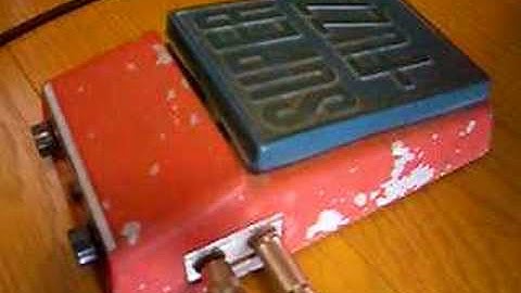 UNIVOX SuperFuzz 70s