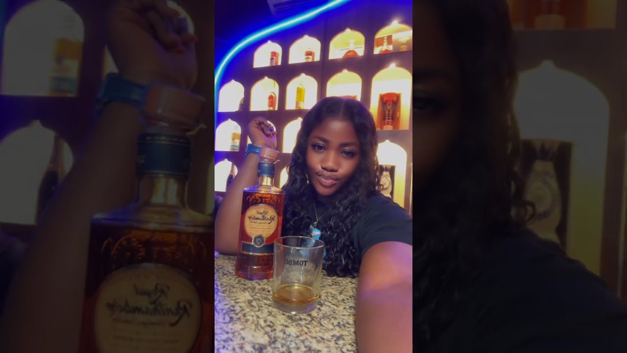 #funny #amapianotv #dancecraze #comedy #shorts #dancetrend #viral #datenight #comedymove #viral