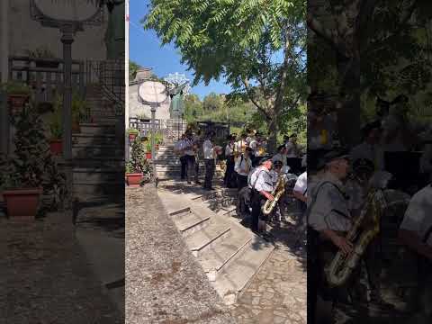 Video Banda di San Giorgio Albanese - Marcia Maresciallo Ruggiero Mº V.Favoino