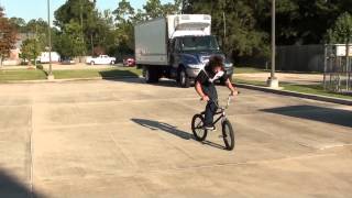 How To Flat 360 BMX With John Valero.