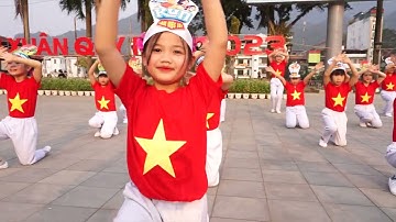 Nhảy FLASHMOB cùng KUN