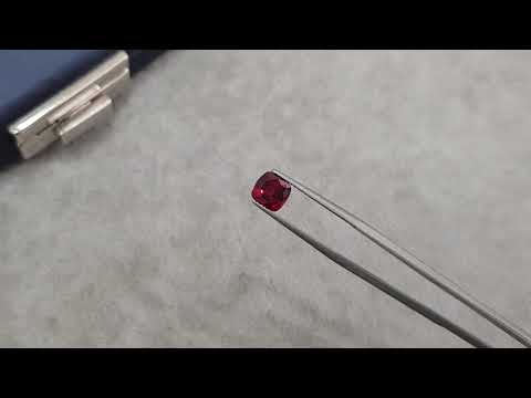 Pigeon blood red ruby in cushion shape 2.10 ct, Mozambique Video  № 2