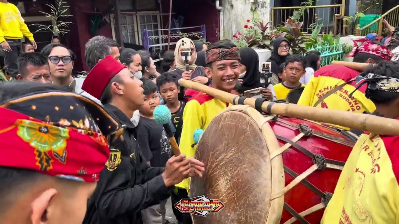 Awal Pemberangkatan Seni Benjang Mekar Budaya || Cipadung Legit