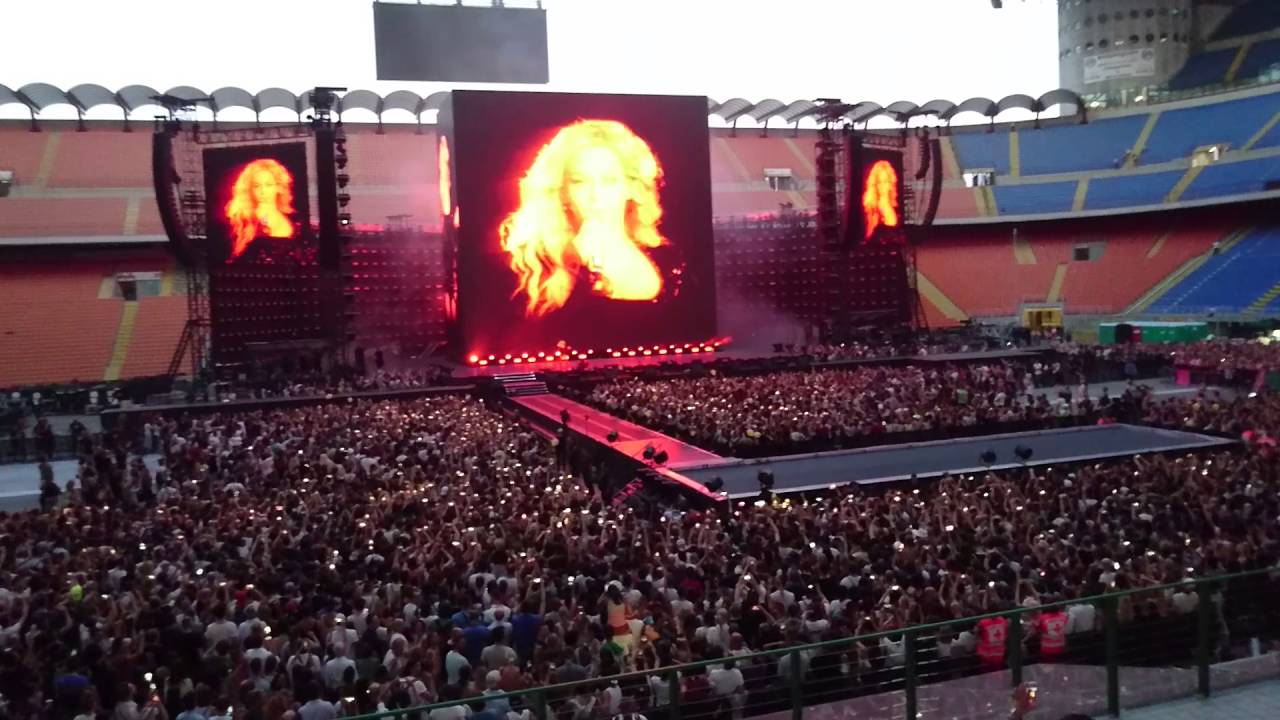 Beyoncé - Irreplaceable,  Milano San Siro, The Formation World Tour HD