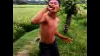 Tunggu aku di surga       versi :rizal