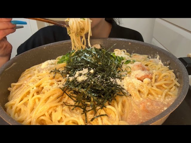 【ASMR，咀嚼音】Japanese Style Spicy pollack roe Spaghetti！和風明太子パスタ！