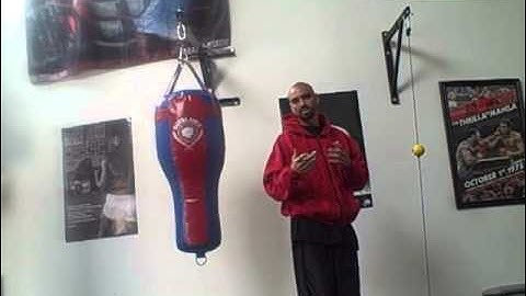 Tip for breaking the "Philly Shell" Floyd Mayweather defense.