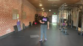 Reverse Lunge with Knee Drive and Pause