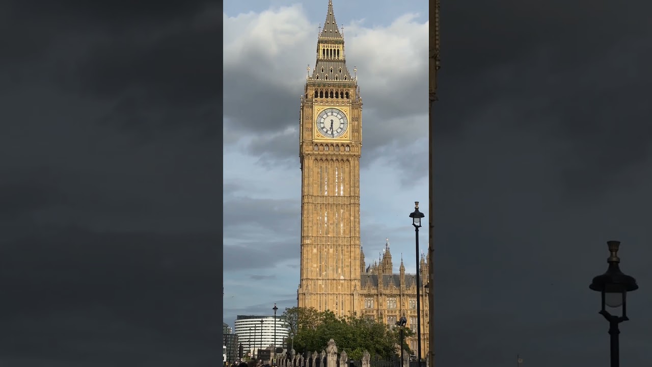 Iconic Big Ben & London Bridge | 