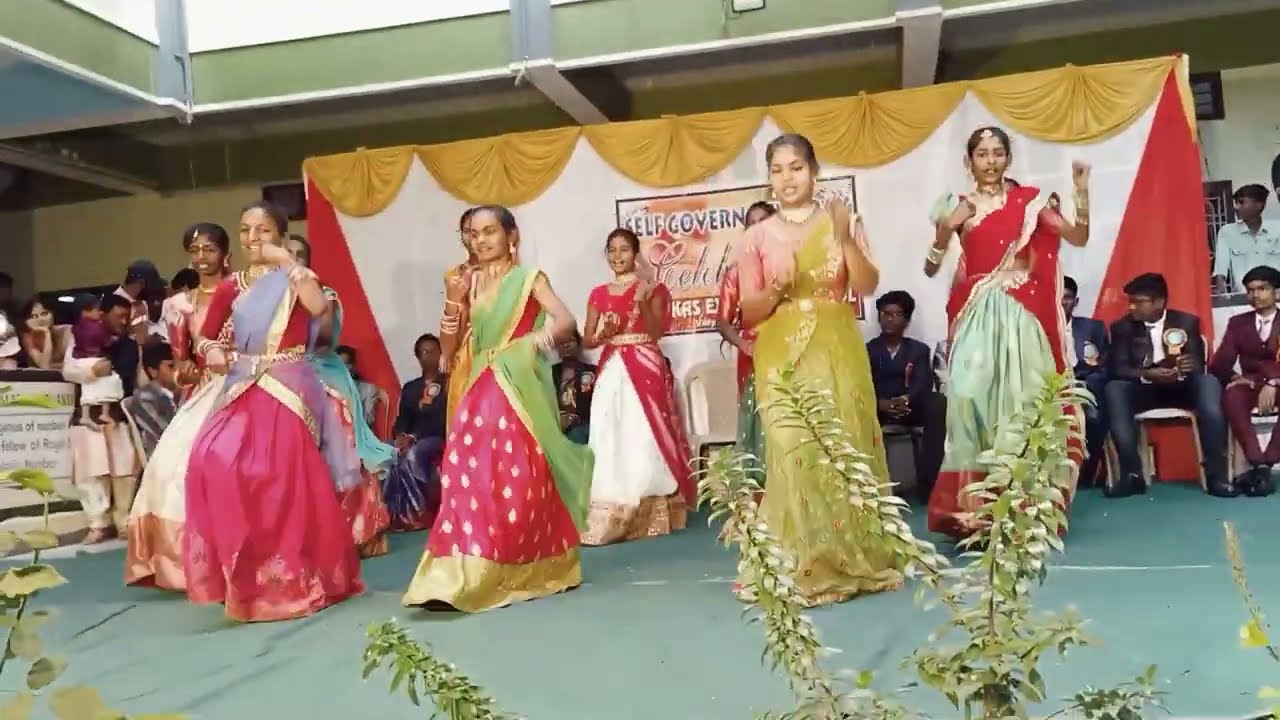 Vikas excellent school self government day dance performance by girls ||VIKAS EXCELLENT SCHOOL