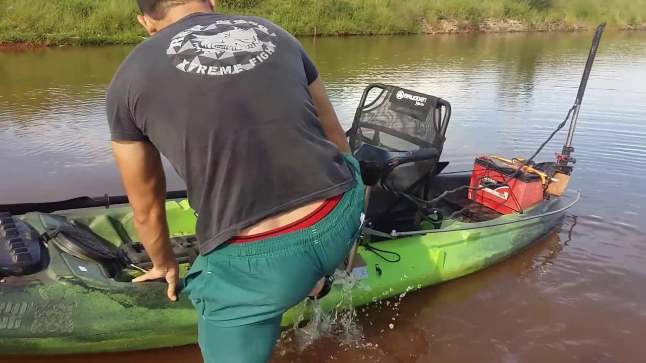 Caiaque Hunter 285 Com Motor Eletrico Caiaque Samurai Com Motor Eletrico Youtube