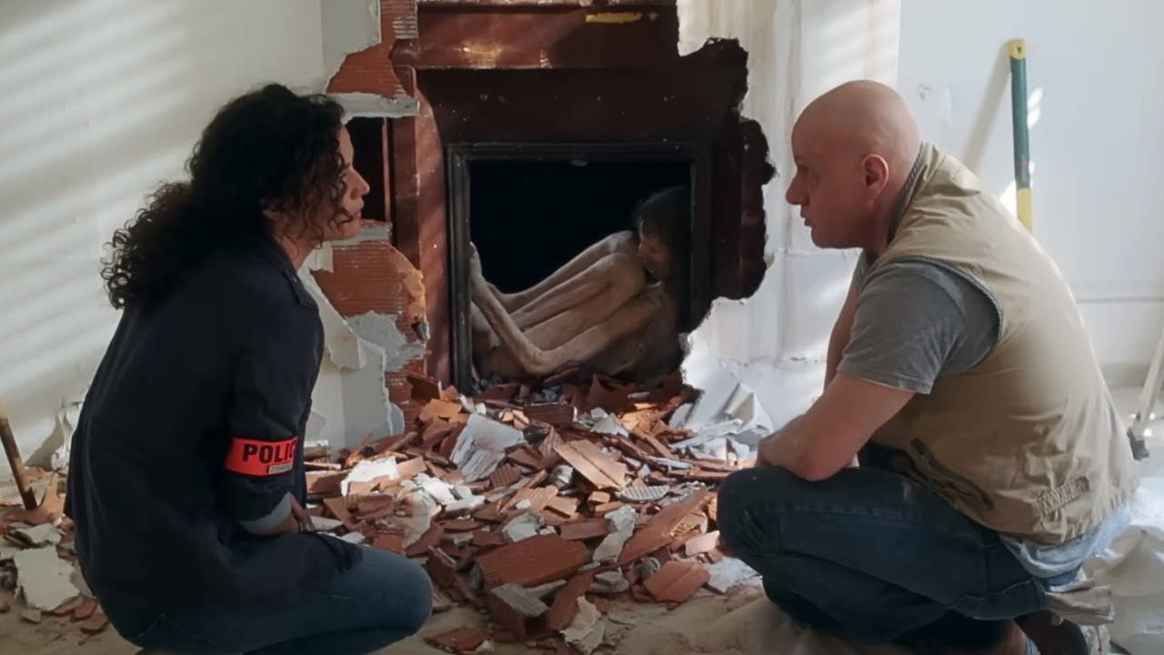 ШОКИРУЮЩАЯ НАХОДКА ВО ВРЕМЯ РЕМОНТА! ТРУП ЗАМУРОВАННЫЙ В СТЕНЕ! Призраки Гавра