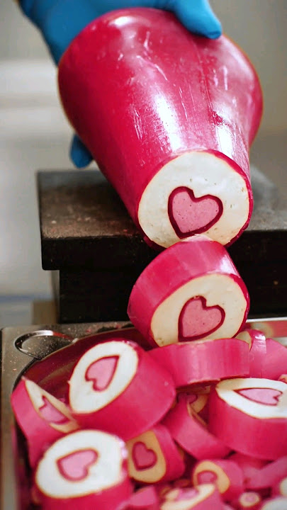 Cutting GIANT Candy 🩷 - Hilarious Taste Test and Reactions! #asmr #candy #memes #funnyvideo