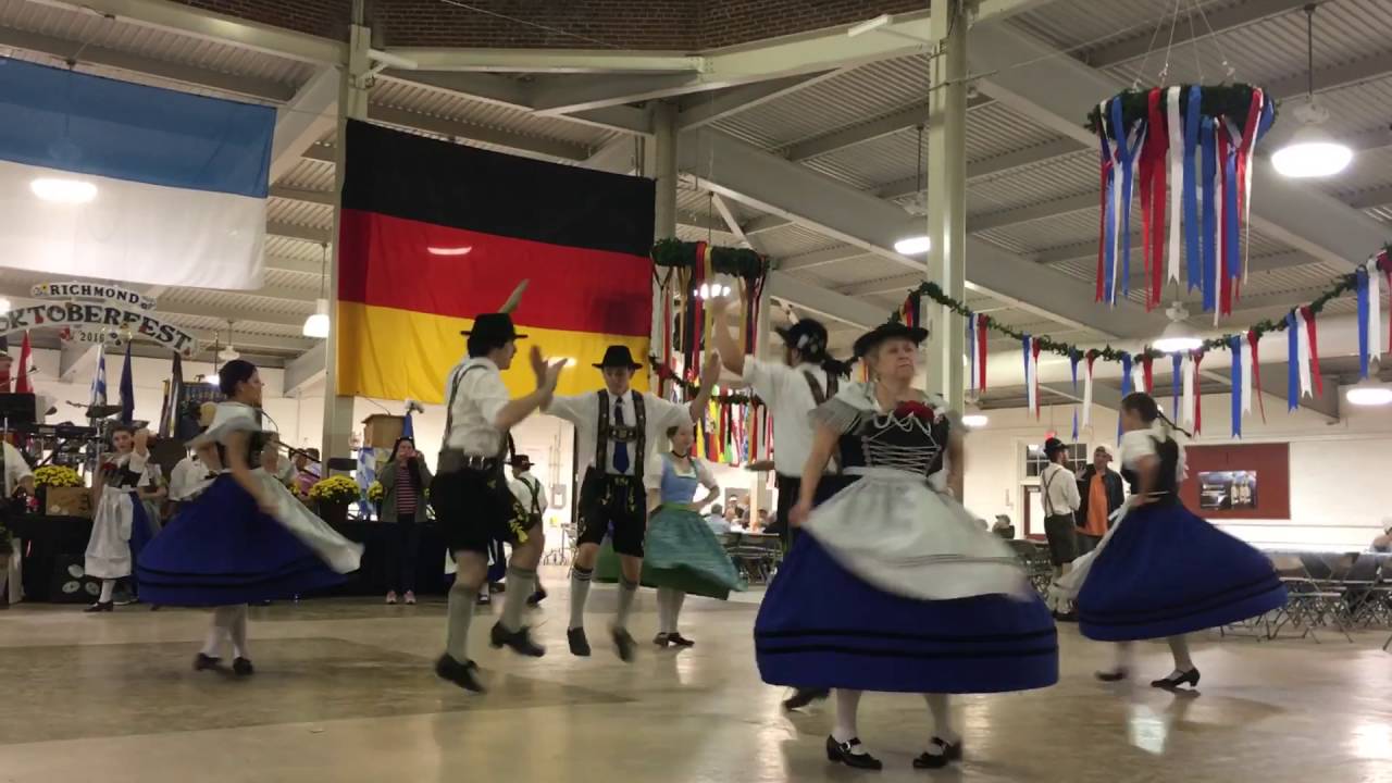 SGTEV Hirschjäger performs Staffelseer at the Richmond Oktoberfest