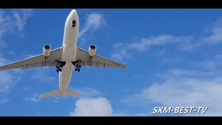 PLANE SPOTTING @ WORLD  FAMOUS MAHO BEACH - #sxmairport