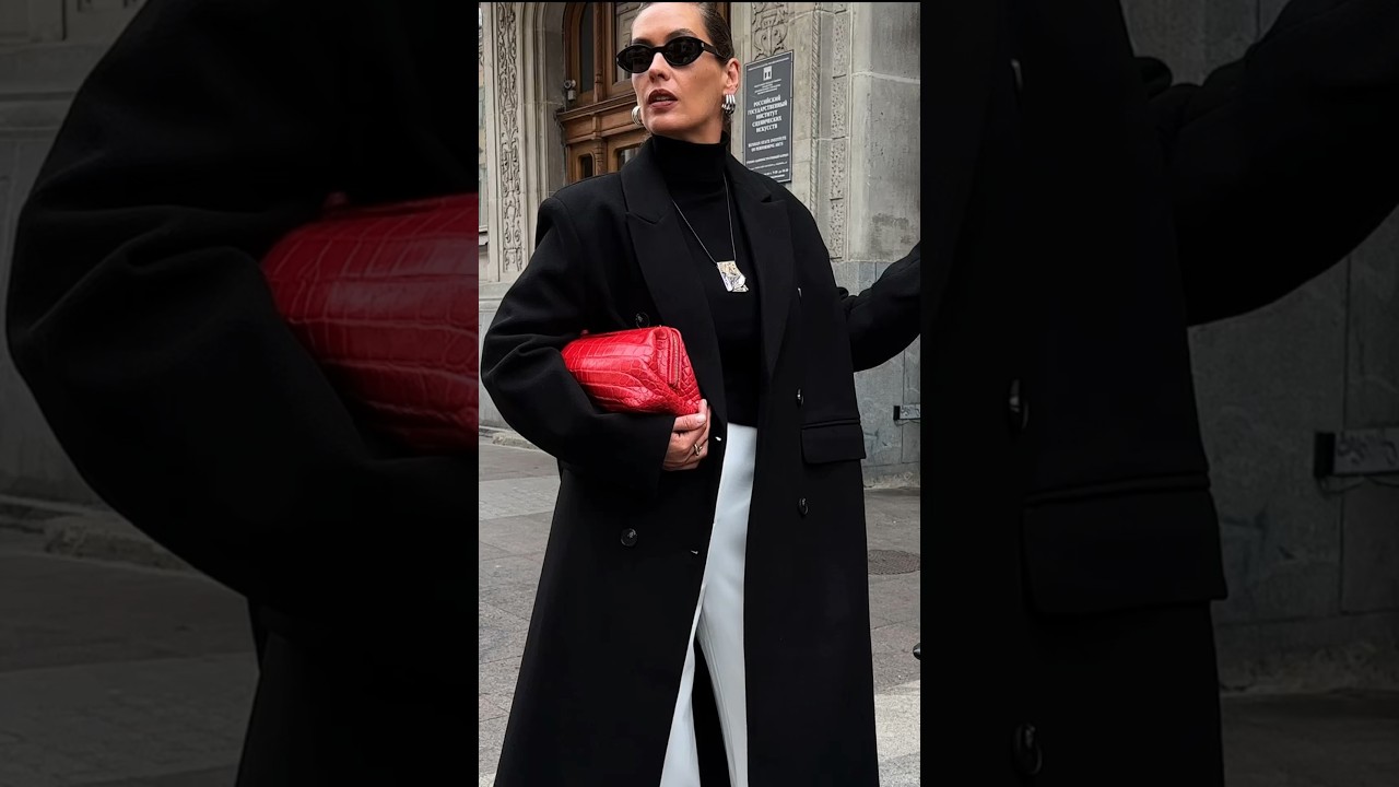 Новинка 🔥 сумочка-клатч из кожи крокодила. Больше новинок в Telegram. Подробнее в комментариях.