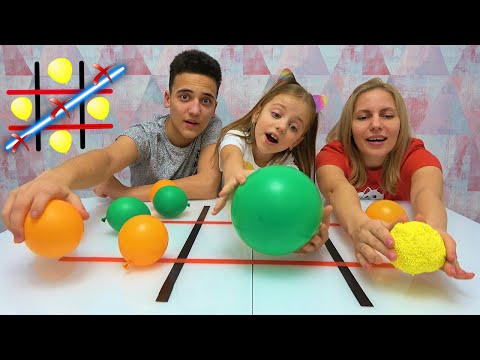 Настя и Саша играют в ЧЕЛЛЕНДЖ Крестики vs Нолики Что придумал ПАПА challenge