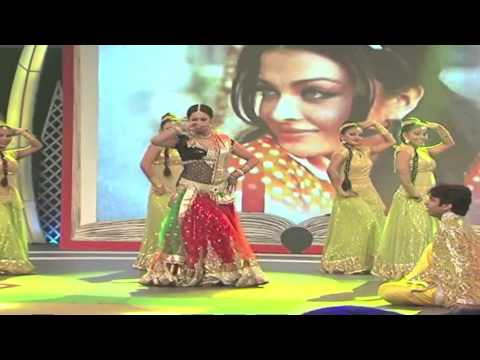 Sachin Tendulkar and Shweta Tiwari in Support My School Telethon