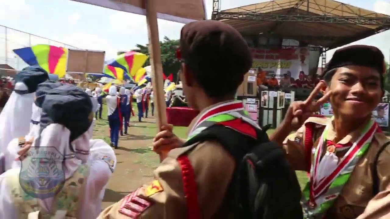 Pasukan Kirab PGRI SMPN 1 Leuwimunding 2022