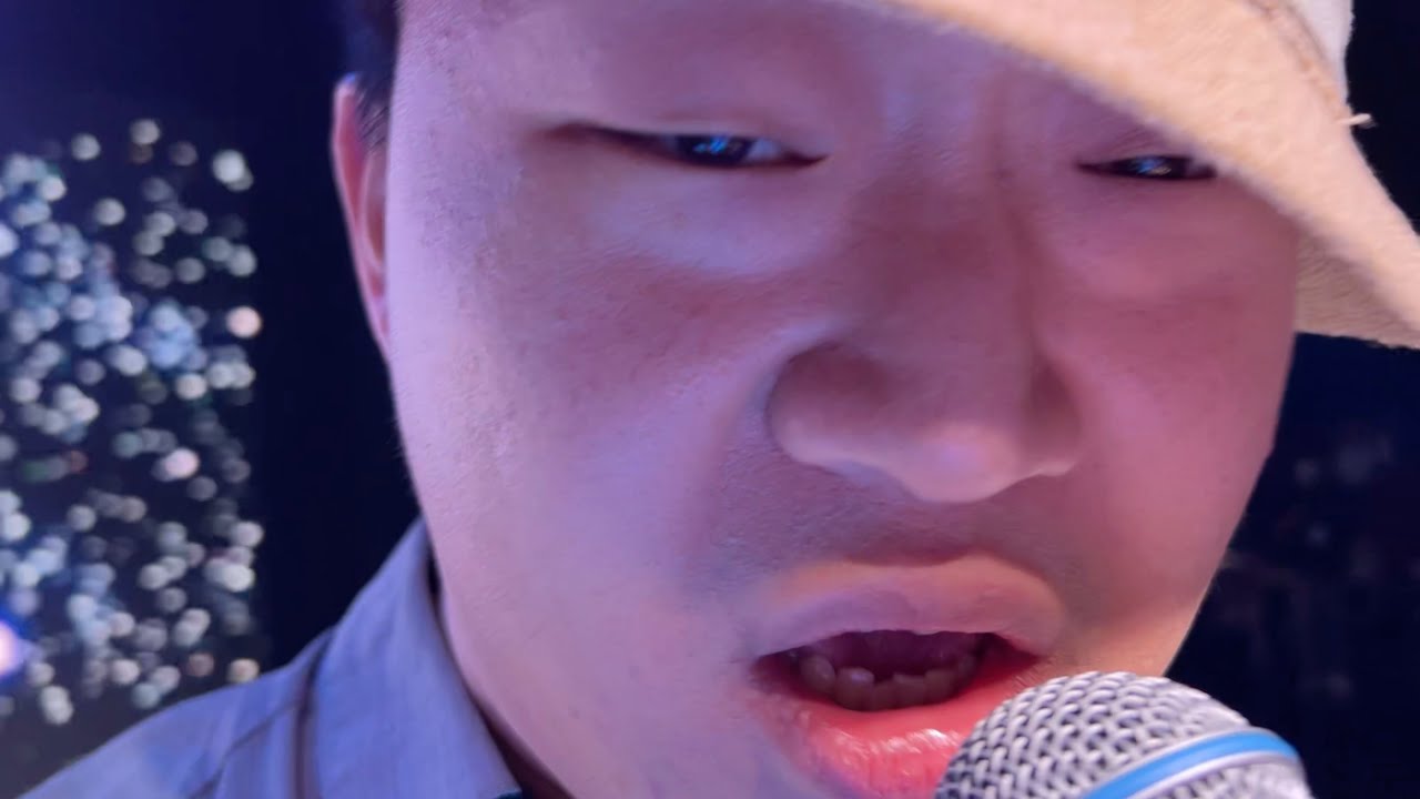 [민수 직캠] 형들이 무대를 짖었습니다...(220605 피식대학 축제) - YouTube