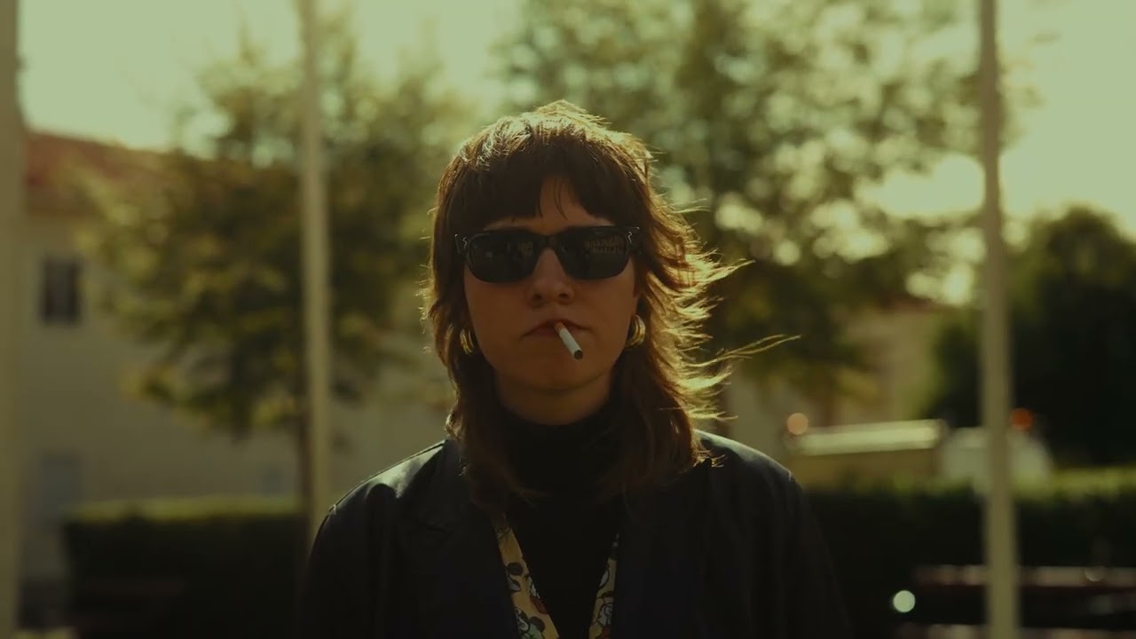 Frau Lehmann - Die Alte Leier (Official Music Video)