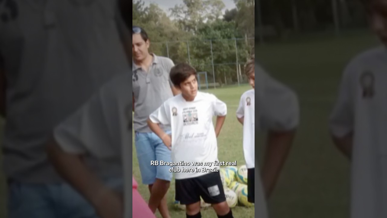 Lucas looks back on the past, to where it all began. 🎞️ #beraldo #psg