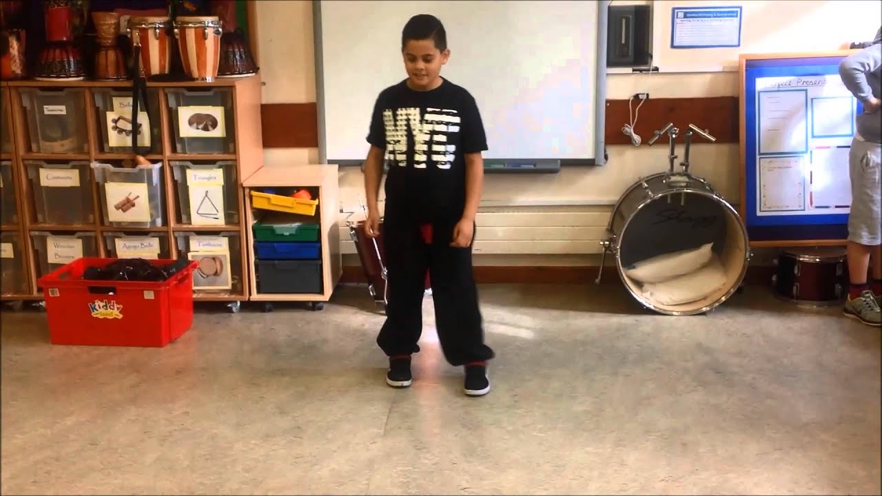 Malakai Dances at Wooden Hill