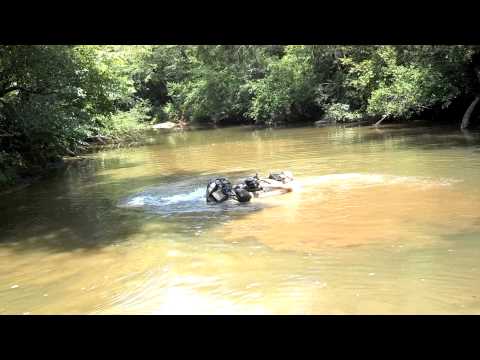 Honda Rincon Going Deep Almost Lost It Twice
