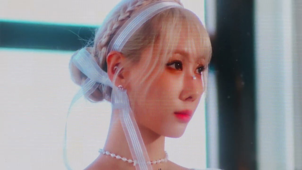 250501 Dreamcatcher - VCR 2 4k60 fancam [7 Doors: A Lucky Encore] in Hong Kong