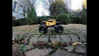 Lego technic 4x4 x-treme off-roader 42099 test driving in the garden!
