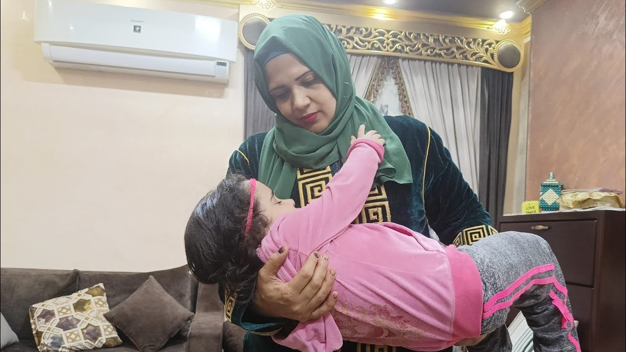 طريقه خطف الاطفال من داخل المنزل (بحجه المساعده)