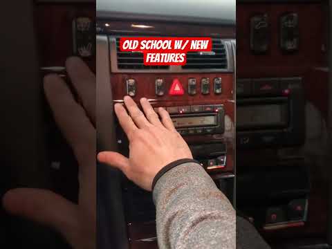 Pioneer Electronics Flip Out AVH3500NEX in a Mercedes Benz E320